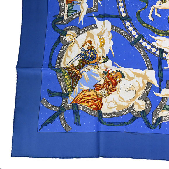 HERMES Carre 90 Scarves - Picture 6 of 13